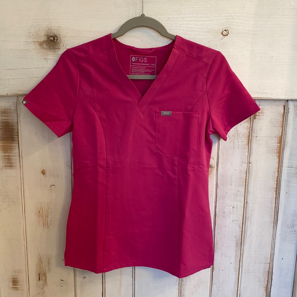 Figs Electric Orchid Slim Catarina Scrub Top
